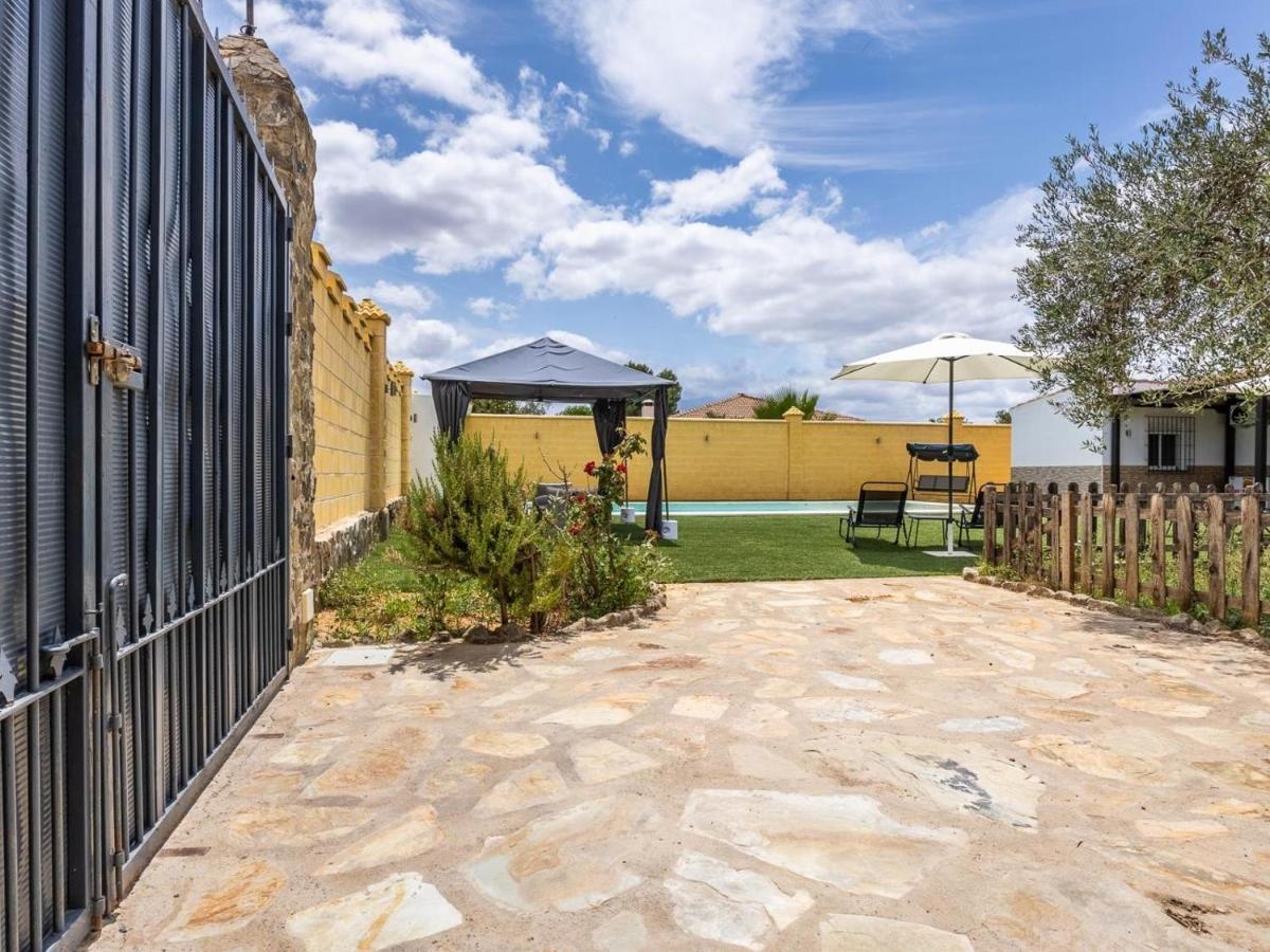 Villa Santa Teresa Vacacional Sevilla Dos Hermanas Zewnętrze zdjęcie